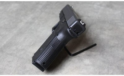 Glock ~ 17 Gen 5 ~ 9mm - Image 3 of 4