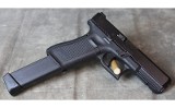 Glock ~ 17 Gen 5 ~ 9mm - Image 2 of 4