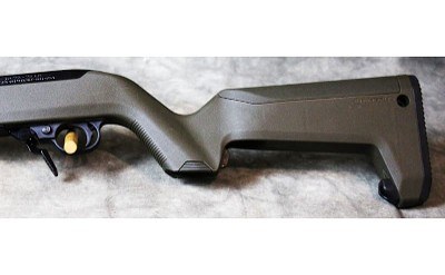 Ruger ~ 10/22 ~ .22 - Image 5 of 8