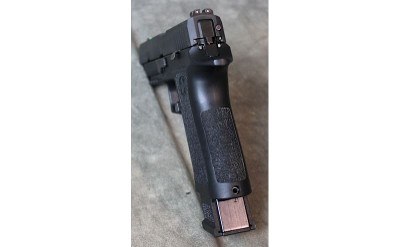 Sig Sauer ~ P320 ~ 9mm - Image 3 of 4