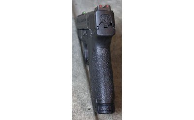 Smith & Wesson ~ M&P Shield ~ 9mm - Image 3 of 4