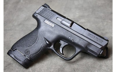 Smith & Wesson ~ M&P 40 Shield ~ .40 - Image 3 of 8