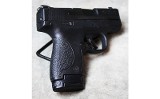 Smith & Wesson ~ M&P 40 Shield ~ .40 - Image 6 of 8