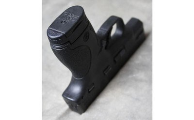 Smith & Wesson ~ M&P 40 Shield ~ .40 - Image 7 of 8