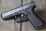 Glock ~ 17 Gen 5 ~ 9mm - Image 1 of 4