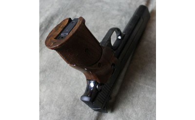 Smith & Wesson ~ 41 ~ .22 - Image 4 of 4