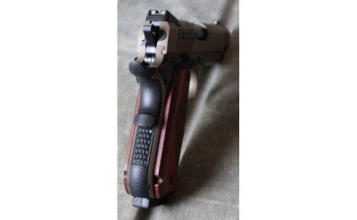 Sig Sauer ~ 1911 ~ .45 - Image 3 of 4