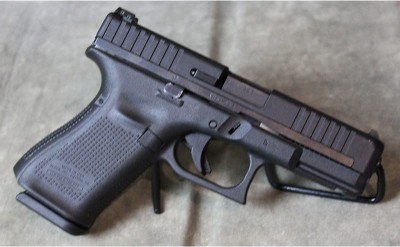 Glock ~ 44 ~ .22 - Image 2 of 4