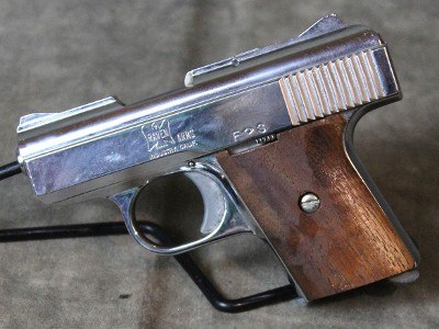Raven Arms ~ MP-25 ~ .25 - Image 1 of 4