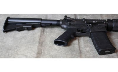 Bushmaster ~ Carbon 15 ~ .223/5.56 - Image 2 of 8