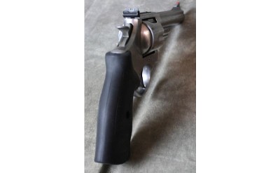 Smith & Wesson ~ 629-6 ~ .44 - Image 3 of 4