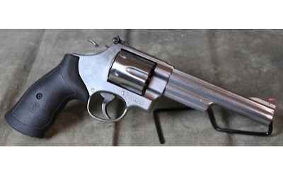Smith & Wesson ~ 629-6 ~ .44 - Image 2 of 4