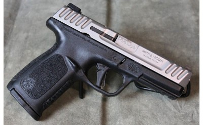 Smith & Wesson ~ SD9 ~ 9mm - Image 2 of 4