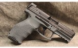 Heckler & Koch ~ VP 9 ~ 9mm Luger - 1 of 3