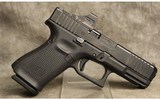 Glock ~ 19 GEN 5 ~ 9mm Luger - 1 of 2