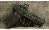 Smith & Wesson ~ M&P9 M2.0 ~ 9mm Luger - 1 of 2