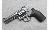 Smith & Wesson ~ 686-6 ~ .357 Magnum - 2 of 2