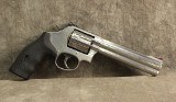Smith & Wesson ~ 686-6 ~ .357 Magnum