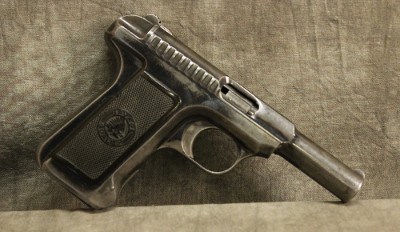 Savage Arms Co. ~ Model 1915 ~ .32 ACP