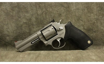 Taurus ~ 66 ~ .357 Mag - Image 2 of 2