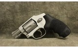 Smith & Wesson ~ 642-1 ~ .38 SPL - 2 of 2