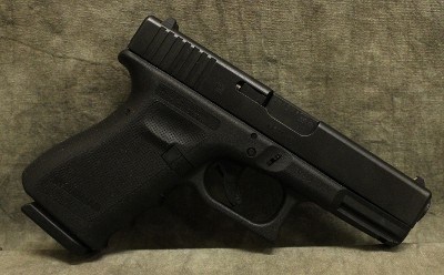 Glock ~ 23 ~ .40 S&W