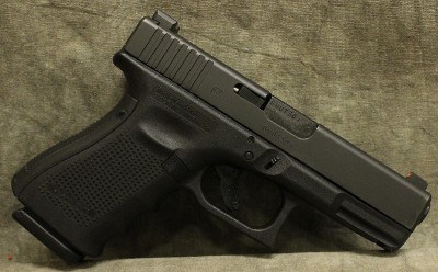 Glock ~ 23 Gen 4 ~ .40 S&W - Image 1 of 2
