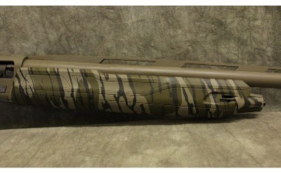 Browning Viana ~ SX4 ~ 12 Gauge - Image 4 of 10