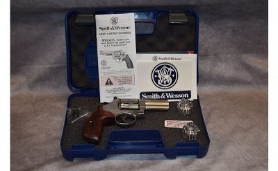 Smith & Wesson 686-6 Plus - Image 3 of 3