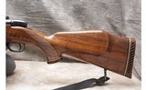 Weatherby ~ Mark V ~ .300 Weatherby Magnum - 7 of 16