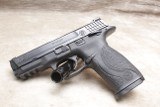 Smith & Wesson ~ M&P ~ 9MM