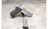 Smith & Wesson ~ 4013 ~ .40 S&W - 5 of 5