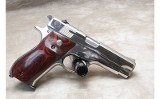 Smith & Wesson ~ 39-2 ~ 9MM - 4 of 5