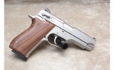 Smith & Wesson ~ 1066 ~ 10MM - 4 of 5