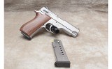 Smith & Wesson ~ 1066 ~ 10MM - 5 of 5