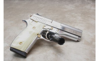 Taurus ~ PT 945 ~ .45 ACP - Image 4 of 5
