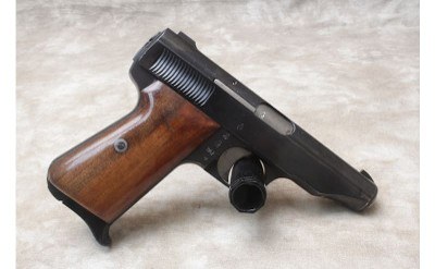 V. Bernardelli ~ Model 60 ~ .22 LR - Image 4 of 4