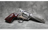 Ruger ~ New Vaquero ~ .357 Magnum