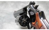 Smith & Wesson ~ 586-6 ~ .357 Magnum - 4 of 5