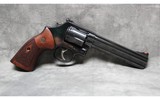 Smith & Wesson ~ 586-6 ~ .357 Magnum