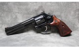 Smith & Wesson ~ 586-6 ~ .357 Magnum - 2 of 5