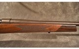 Weatherby ~ Mark V ~ .300 Winchester Magnum - 4 of 10