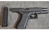 Glock ~ 22 ~ .40 S&W - 3 of 3