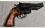 Smith & Wesson ~ 29-2 ~ .44 Magnum - 1 of 11