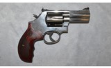 Smith & Wesson ~ 686-6 ~ .357 Magnum - 1 of 3