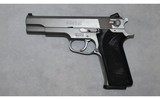 Smith & Wesson ~ 1006 ~ 10mm - 2 of 2