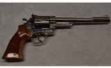 Smith & Wesson ~ 29-2 ~ .44 Magnum