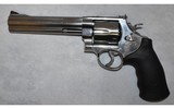 Smith & Wesson ~ 629-6 ~ .44 Magnum - 2 of 3