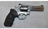 Smith & Wesson ~ 686 ~ .357 Magnum - 1 of 2
