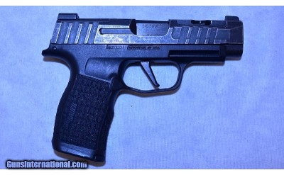 Sig Sauer ~ P365 ~ 9mm Luger